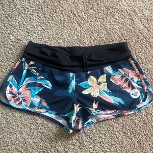 Roxy shorts
